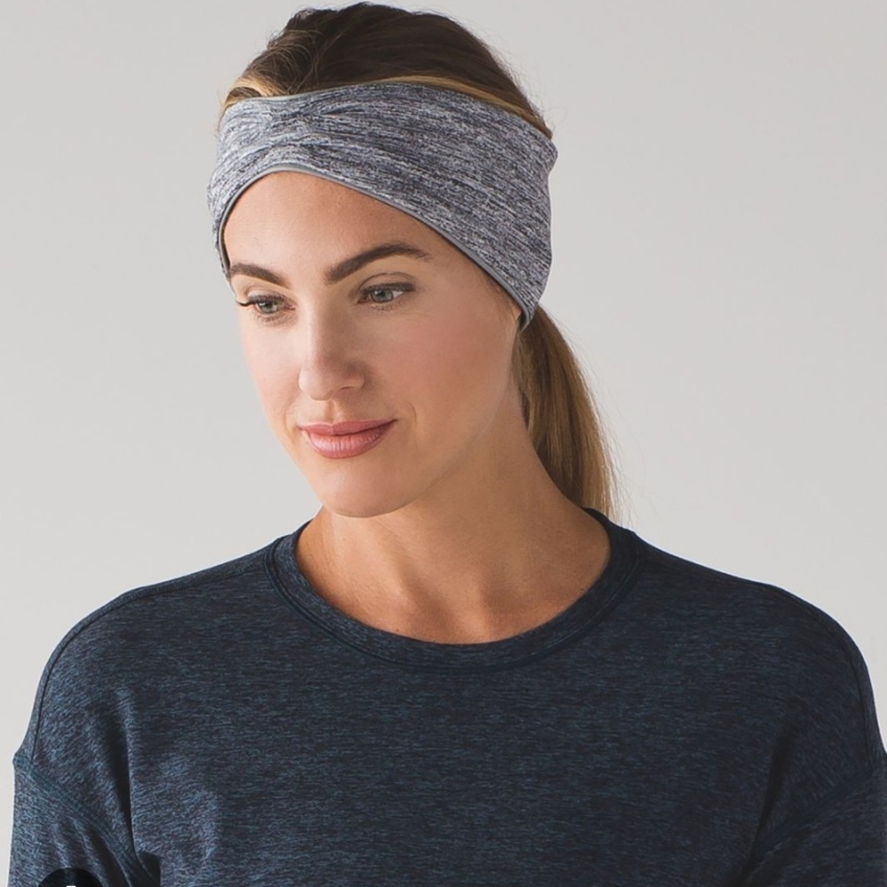 Lululemon Run Ear Warmer Space Dye Heathered Grey Headband
